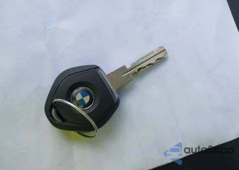 1995 BMW 740 I Automatic z USA, uszkodzony, nr VIN WBAGF6326SDH07791